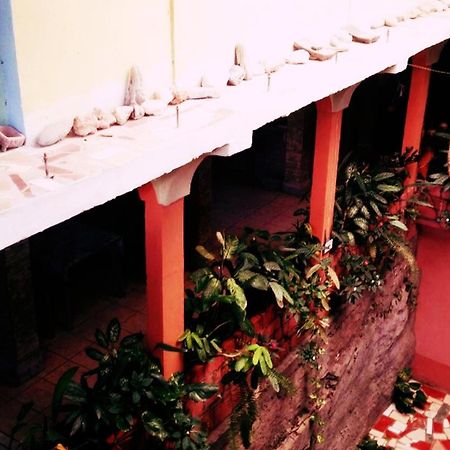 Hotel & Hostal Yaxkin Copán Zimmer foto