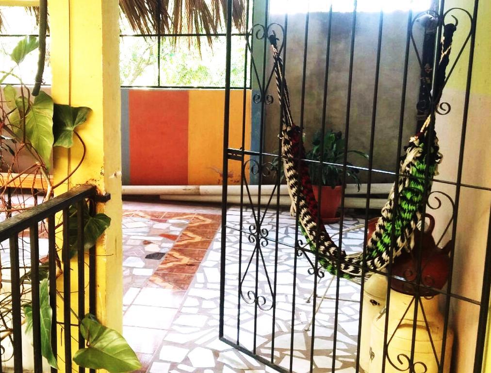 Hotel & Hostal Yaxkin Copán Zimmer foto